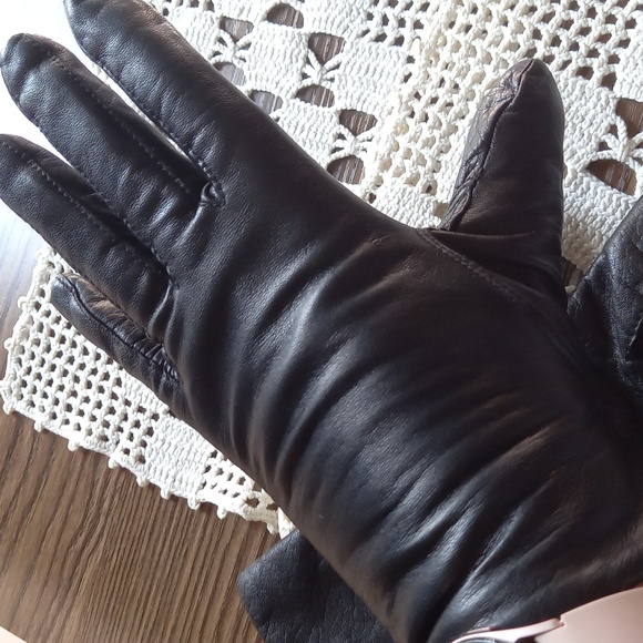 Leather black gloves small - Picture 3 of 5